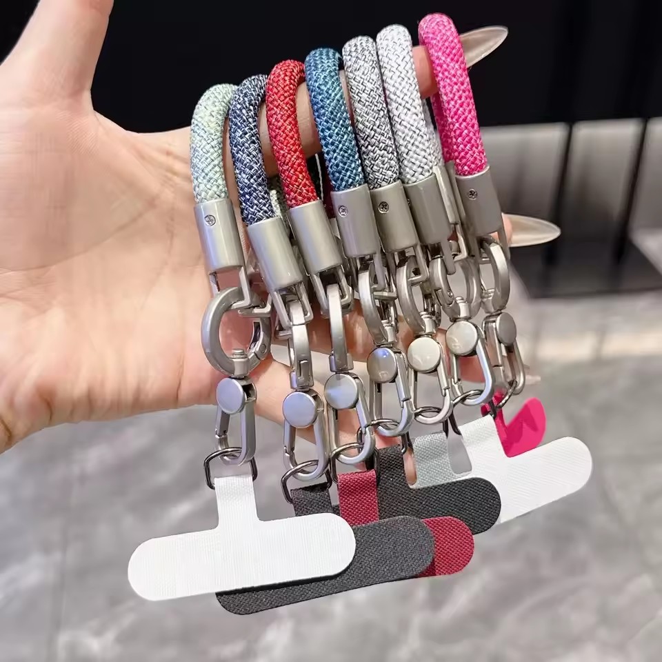 Cordino per telefono in metall - Phone Accessories Usa recensione e prezzo