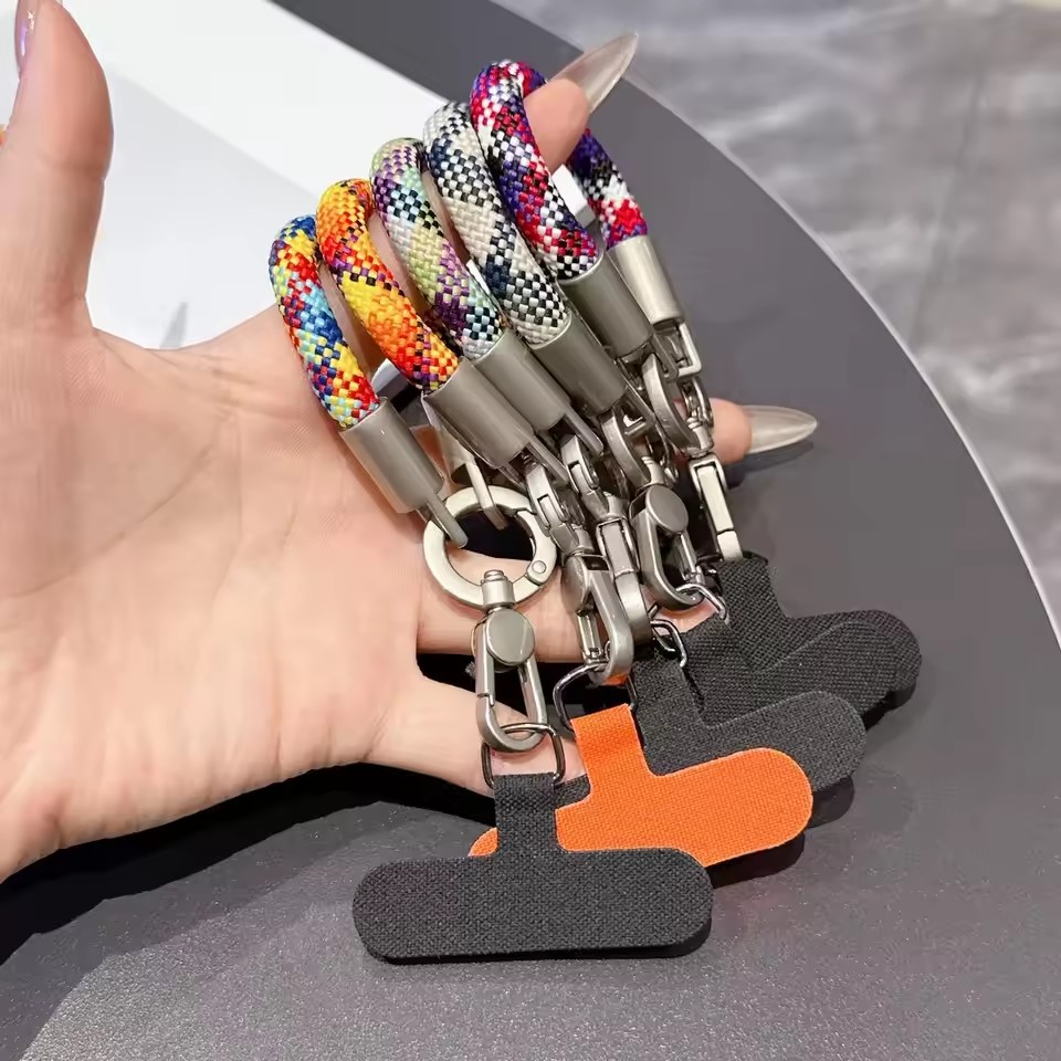 Cordino per telefono in metall - Phone Accessories Usa recensione e prezzo